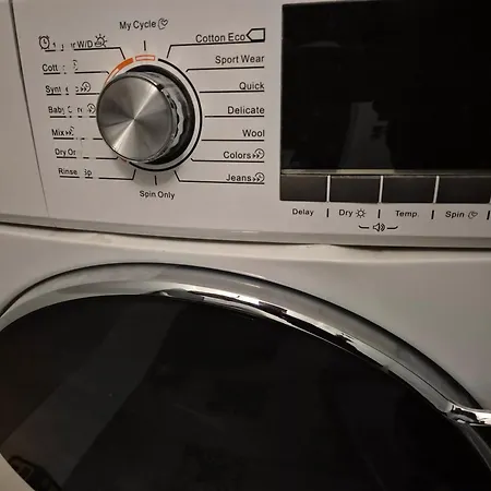 Carol Penthouse -outside Jacuzzi And Barbeque- 10 Min To The Christmas Market