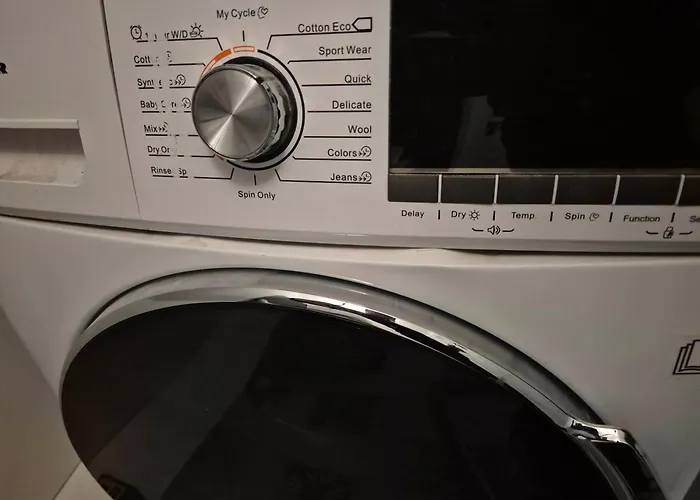 Carol Penthouse -outside Jacuzzi And Barbeque- 10 Min To The Christmas Market